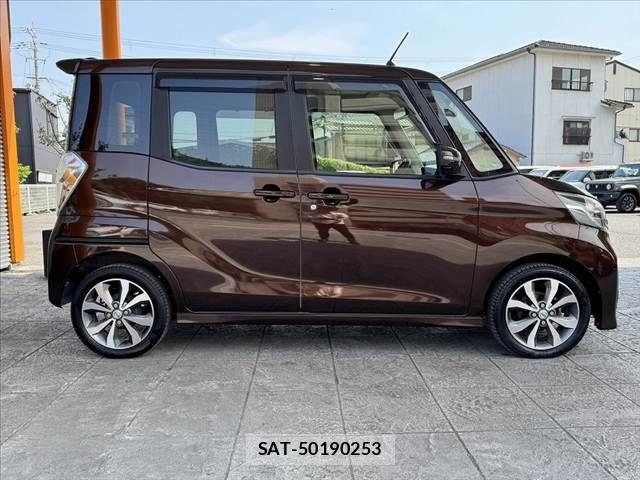 Nissan DAYZ ROOX 2015-11 7453956-9