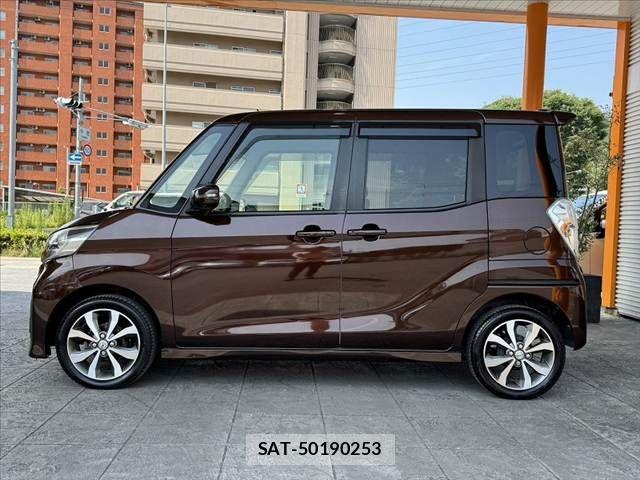 Nissan DAYZ ROOX 2015-11 7453956-10