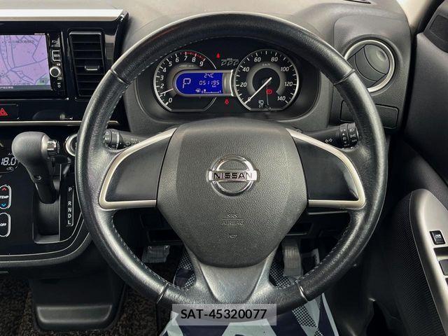 Nissan DAYZ ROOX 2015-10 7453945-11