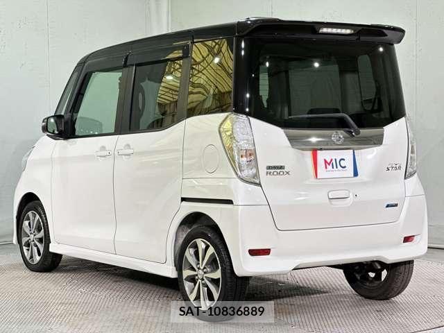 Nissan DAYZ ROOX 2015-09 7453936-6