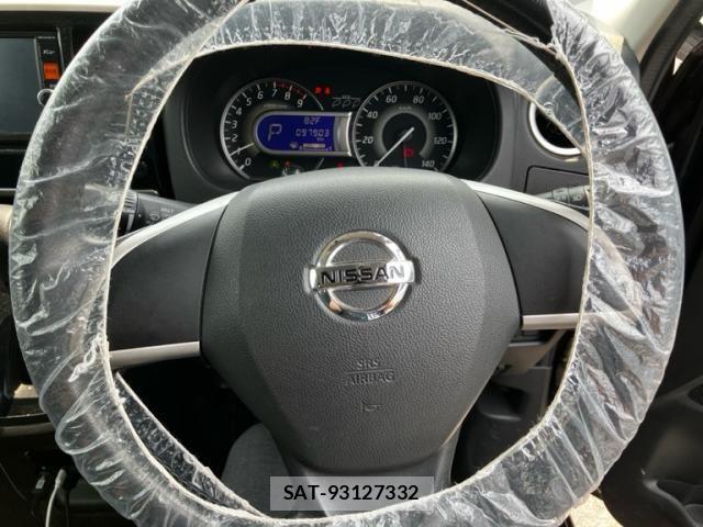 Nissan DAYZ ROOX 2014-09 7500252-23
