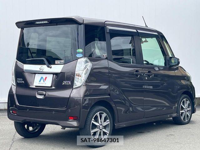 Nissan DAYZ ROOX 2019-05 7508513-16