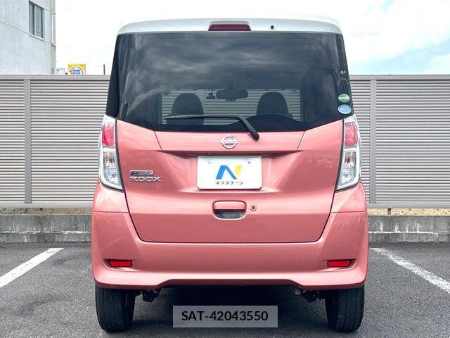 Nissan DAYZ ROOX 2018-04 7562039-14