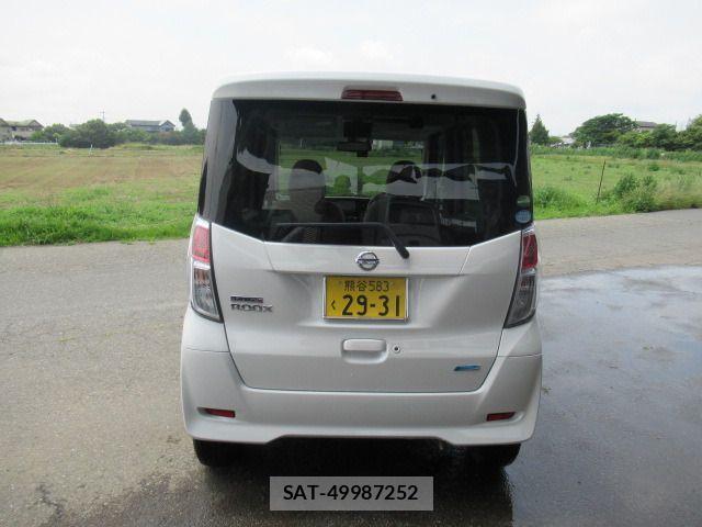 Nissan DAYZ ROOX 2015-05 7562042-10