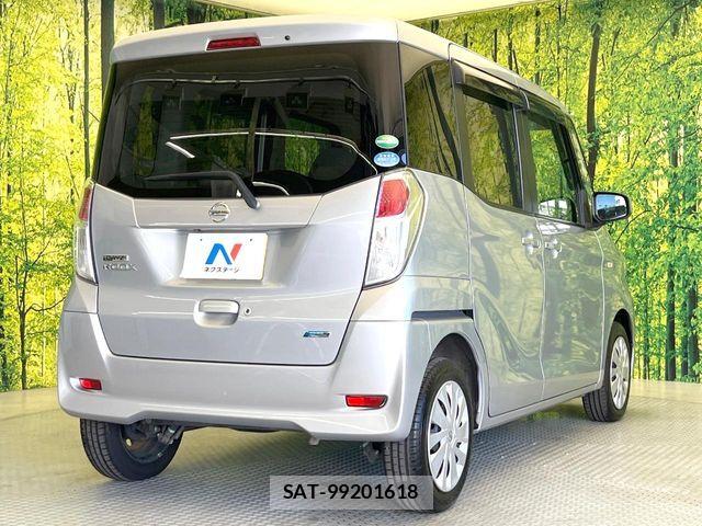 Nissan DAYZ ROOX 2015-09 7562043-15