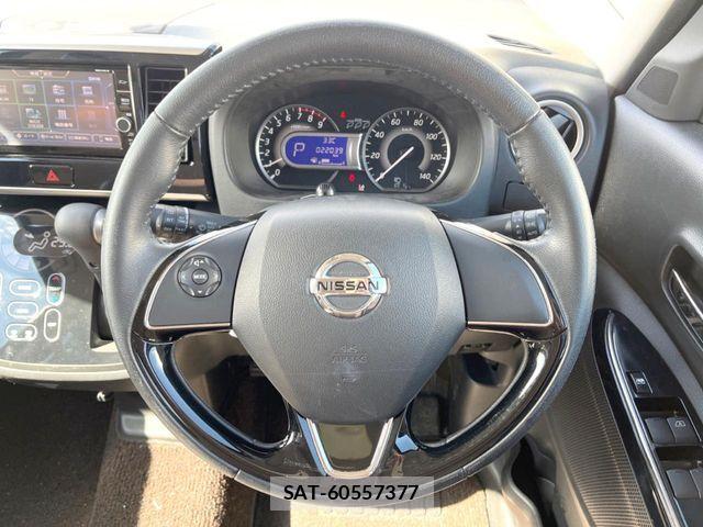 Nissan DAYZ ROOX 2019-05 7616149-10