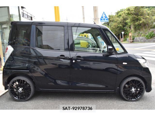 Nissan DAYZ ROOX 2015-12 7616142-4