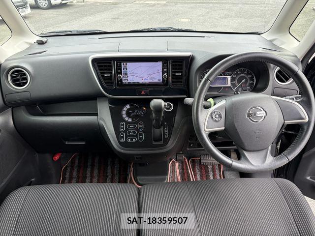 Nissan DAYZ ROOX 2018-10 7616159-1