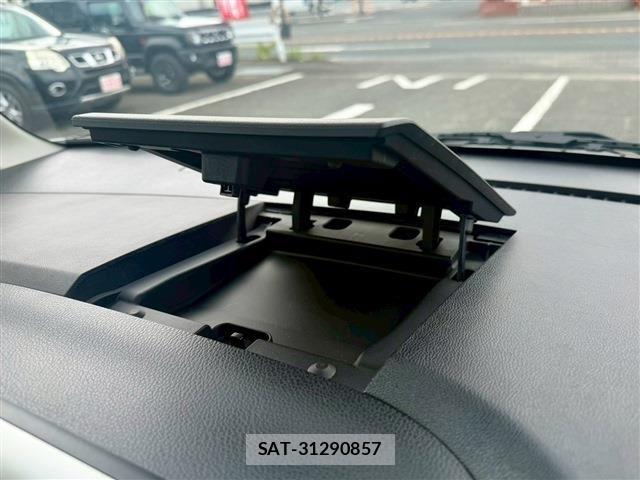 Nissan DAYZ ROOX 2019-06 7616146-13