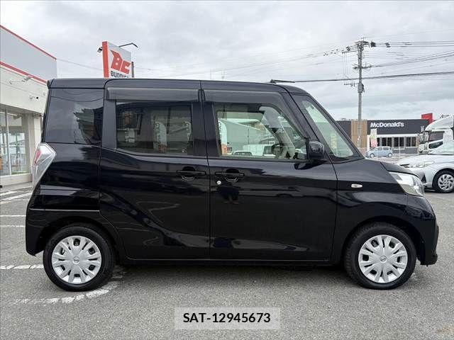 Nissan DAYZ ROOX 2019-09 7616162-11