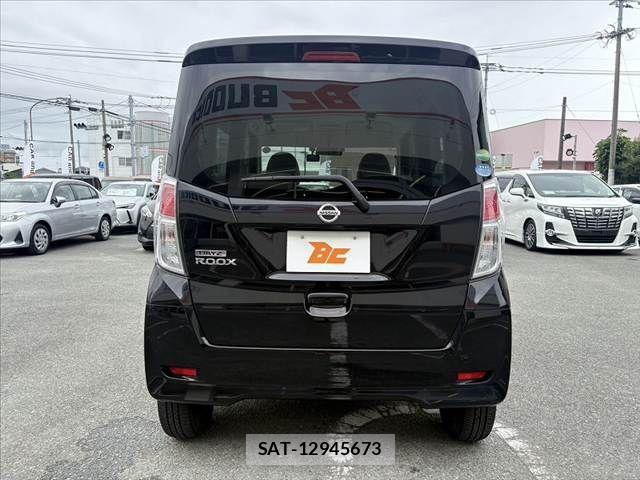 Nissan DAYZ ROOX 2019-09 7616162-13