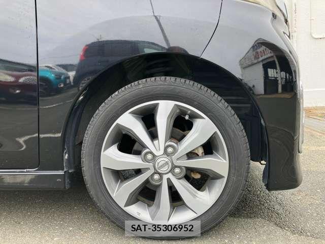 Nissan DAYZ ROOX 2014-05 7616169-12