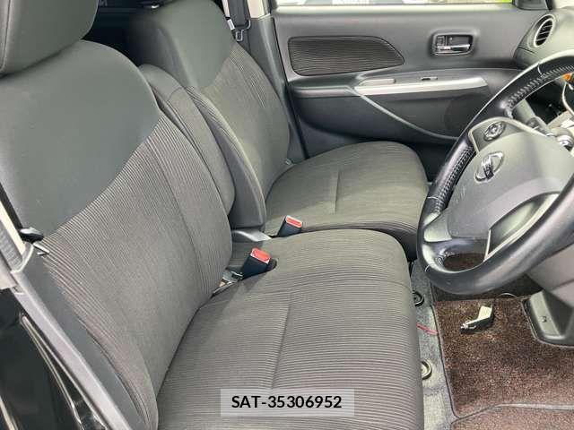 Nissan DAYZ ROOX 2014-05 7616169-17
