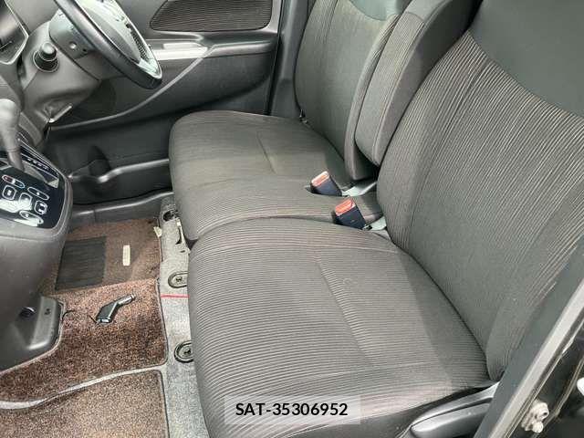 Nissan DAYZ ROOX 2014-05 7616169-19