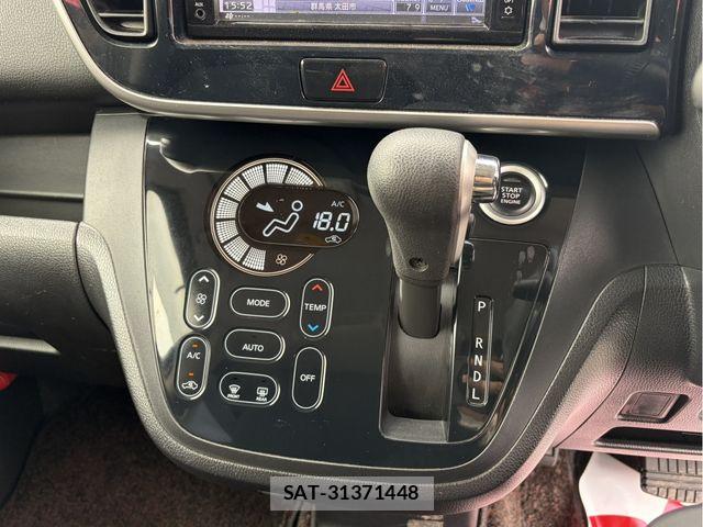 Nissan DAYZ ROOX 2014-10 7616171-16