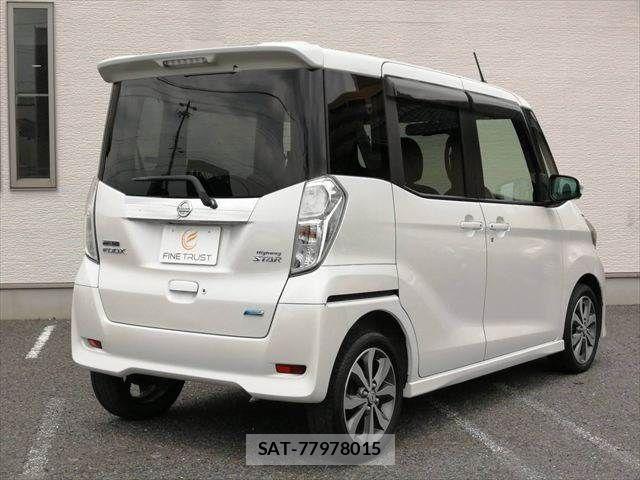 Nissan DAYZ ROOX 2015-09 7616170-18
