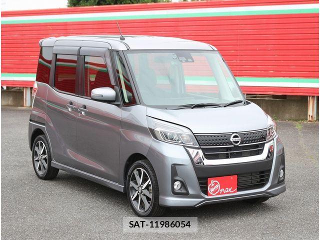 Nissan DAYZ ROOX 2017-08 7616163-24