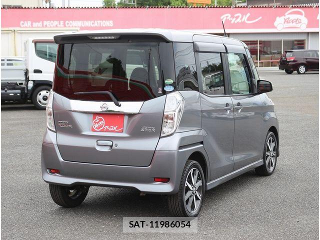Nissan DAYZ ROOX 2017-08 7616163-26