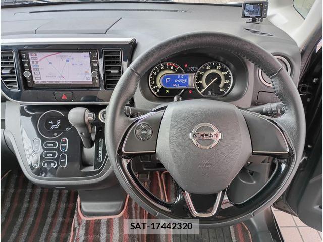 Nissan DAYZ ROOX 2019-01 7722679-1