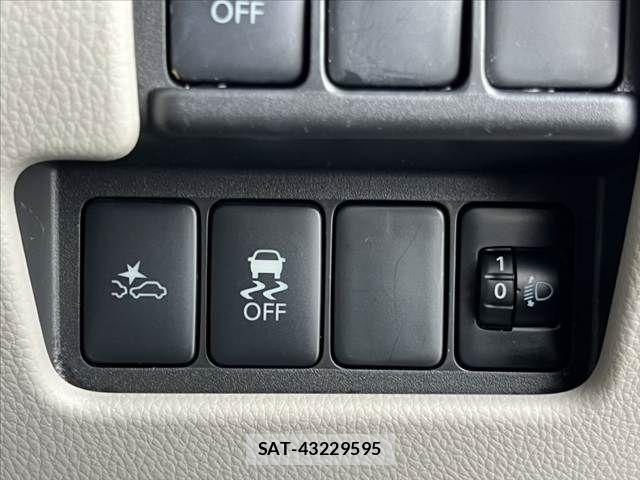 Nissan DAYZ ROOX 2017-08 7722681-24