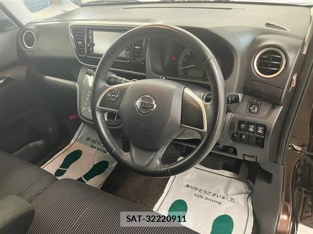 Nissan DAYZ ROOX 2017-09 7722689-17