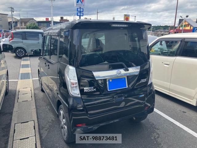 Nissan DAYZ ROOX 2015-01 7876107-2