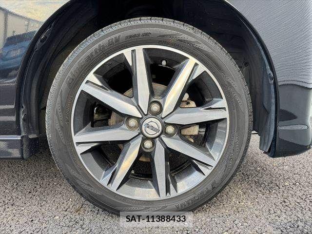 Nissan DAYZ ROOX 2018-06 7876102-11