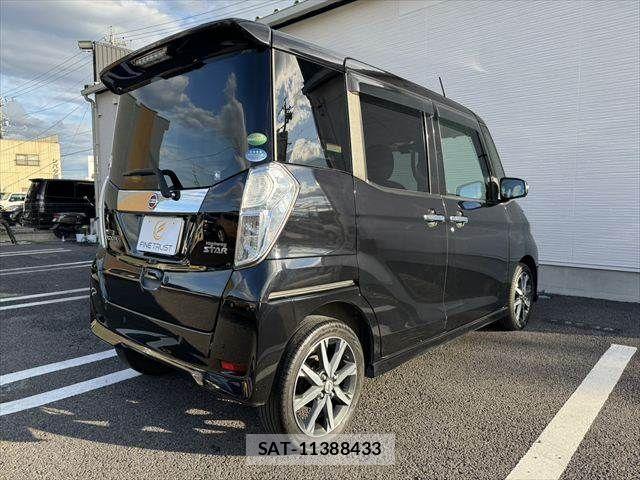 Nissan DAYZ ROOX 2018-06 7876102-15
