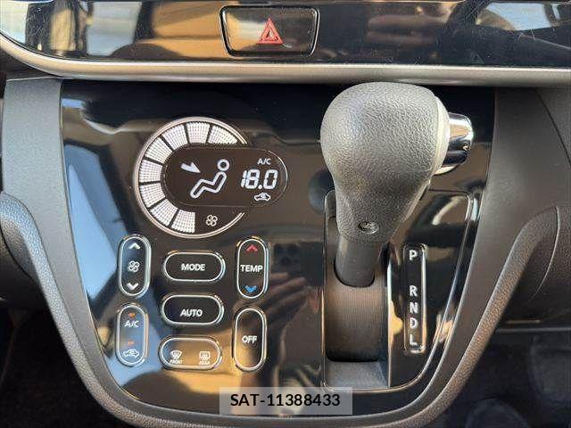 Nissan DAYZ ROOX 2018-06 7876102-26