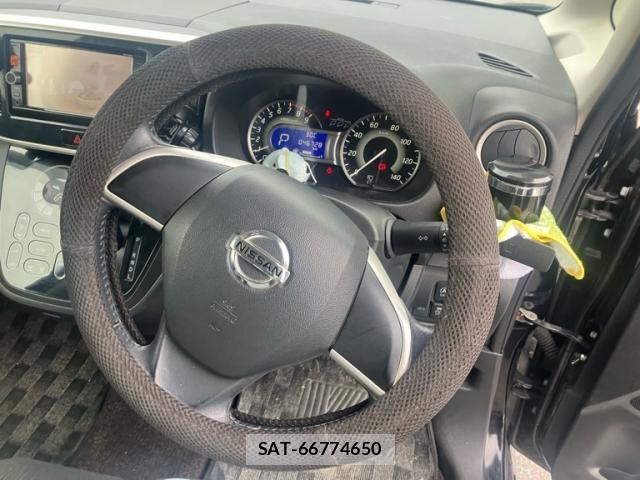 Nissan DAYZ ROOX 2015-10 7876109-13
