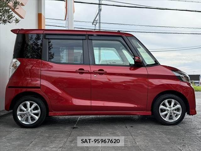 Nissan DAYZ ROOX 2019-02 7876096-11
