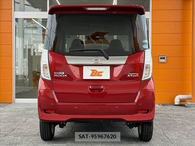 Nissan DAYZ ROOX 2019-02 7876096-12