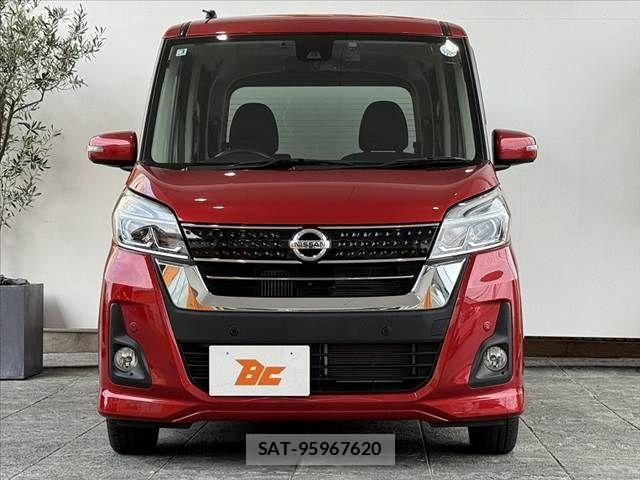 Nissan DAYZ ROOX 2019-02 7876096-8