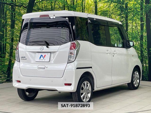 Nissan DAYZ ROOX 2018-09 7876101-16