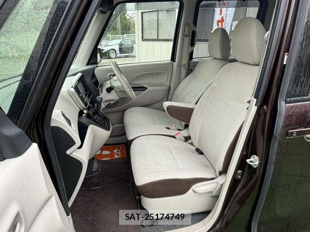 Nissan DAYZ ROOX 2017-06 7876104-21