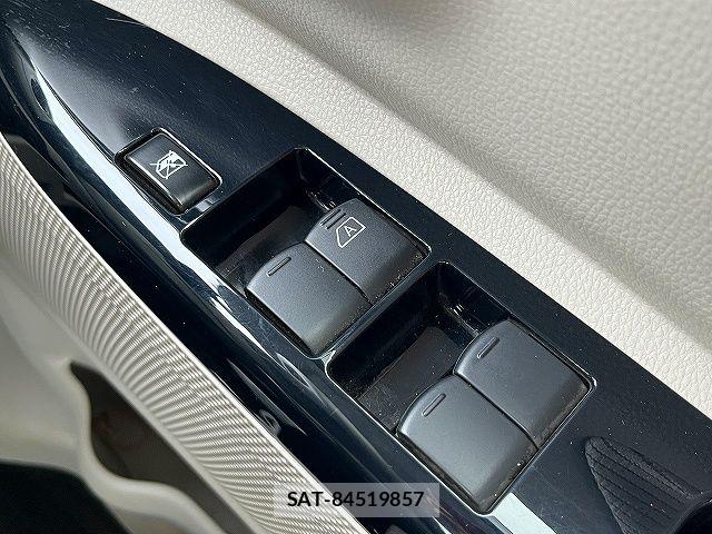 Nissan DAYZ ROOX 2018-01 7902515-16