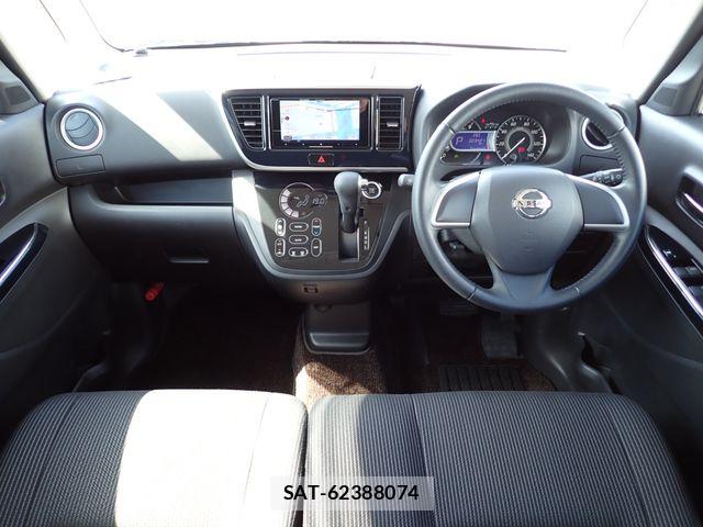 Nissan DAYZ ROOX 2019-02 7961196-1