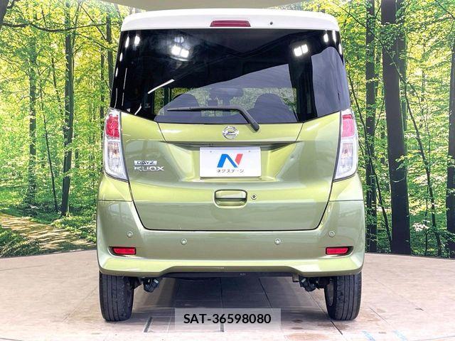 Nissan DAYZ ROOX 2019-06 7979012-14