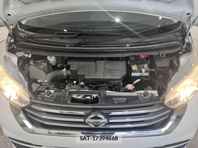 Nissan DAYZ ROOX 2017-08 8035250-26