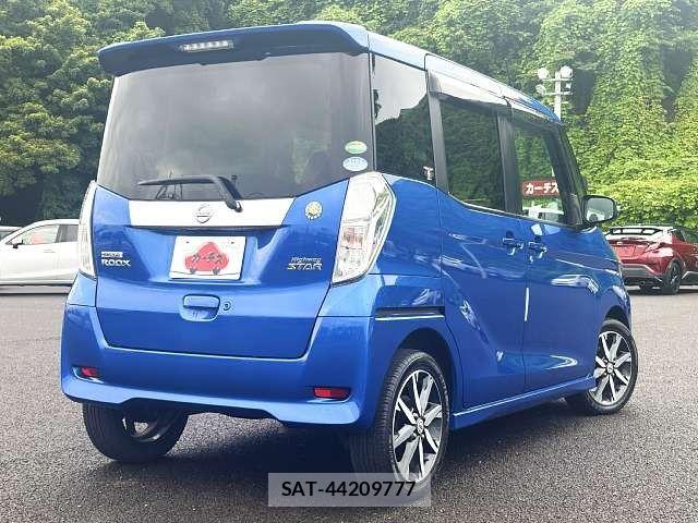 Nissan DAYZ ROOX 2017-04 8035252-2