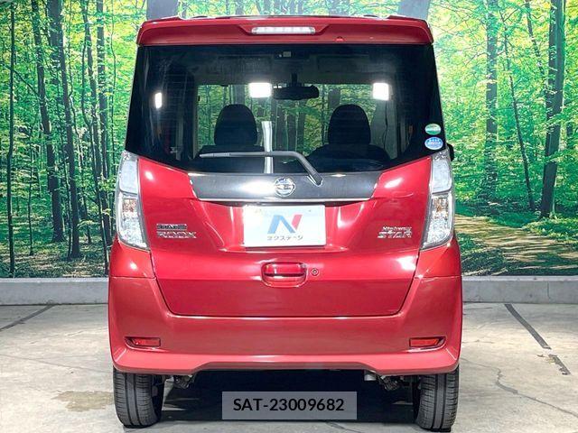 Nissan DAYZ ROOX 2016-02 8035243-16