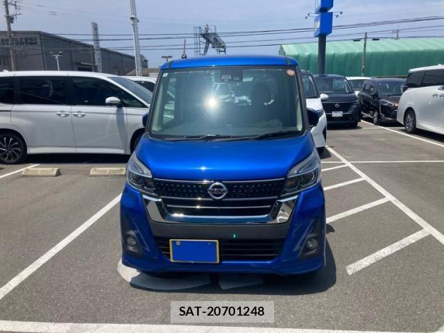 Nissan DAYZ ROOX 2018-01 8073566-0