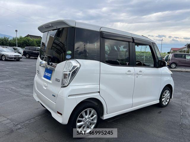 Nissan DAYZ ROOX 2014-06 8073563-3