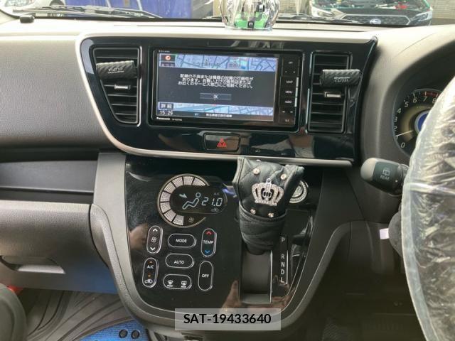 Nissan DAYZ ROOX 2015-02 8073567-12