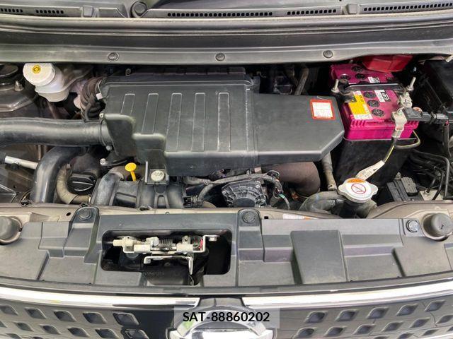 Nissan DAYZ ROOX 2018-06 8098841-17