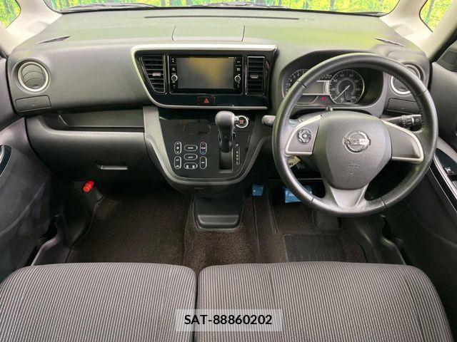Nissan DAYZ ROOX 2018-06 8098841-1