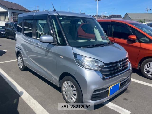 Nissan DAYZ ROOX 2017-04 8098850-1