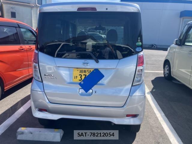 Nissan DAYZ ROOX 2017-04 8098850-7