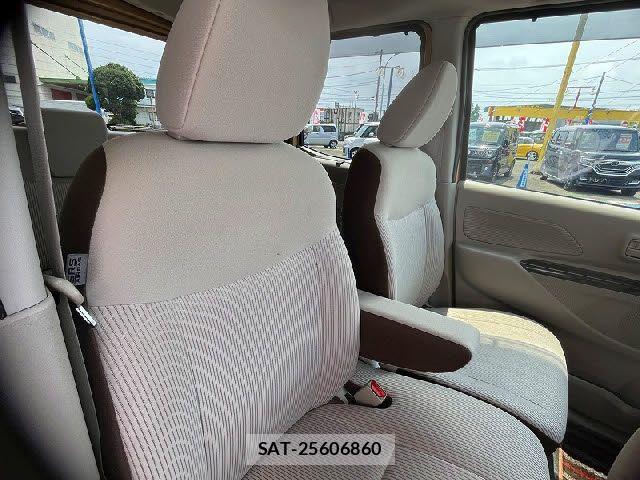 Nissan DAYZ ROOX 2017-02 8098849-9