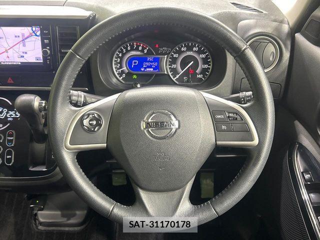 Nissan DAYZ ROOX 2017-06 8098842-10